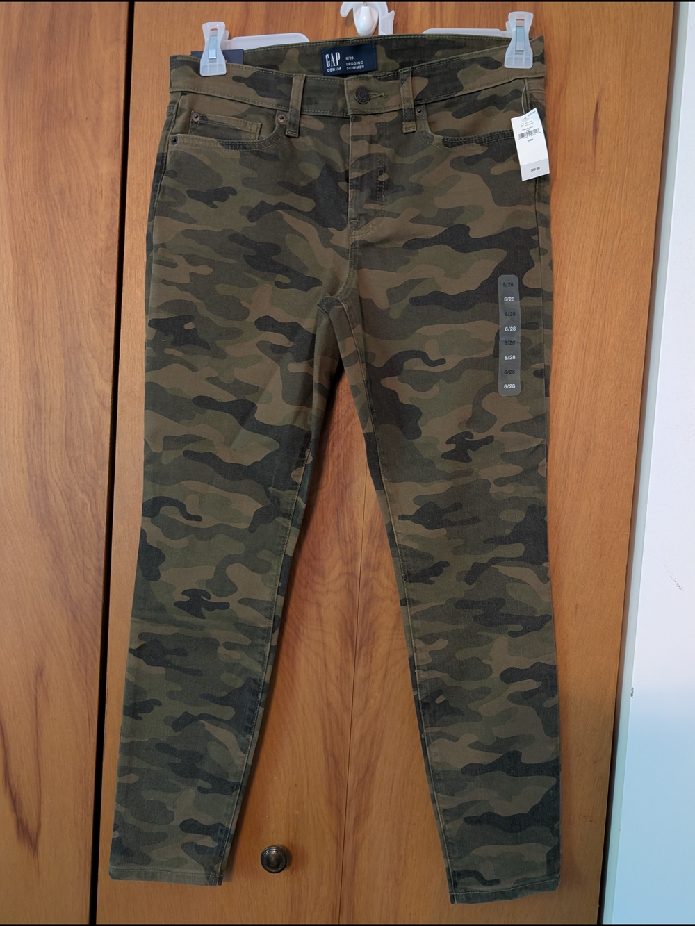 GAP Women's Camo Legging Skimmer Size 6/28 NWT